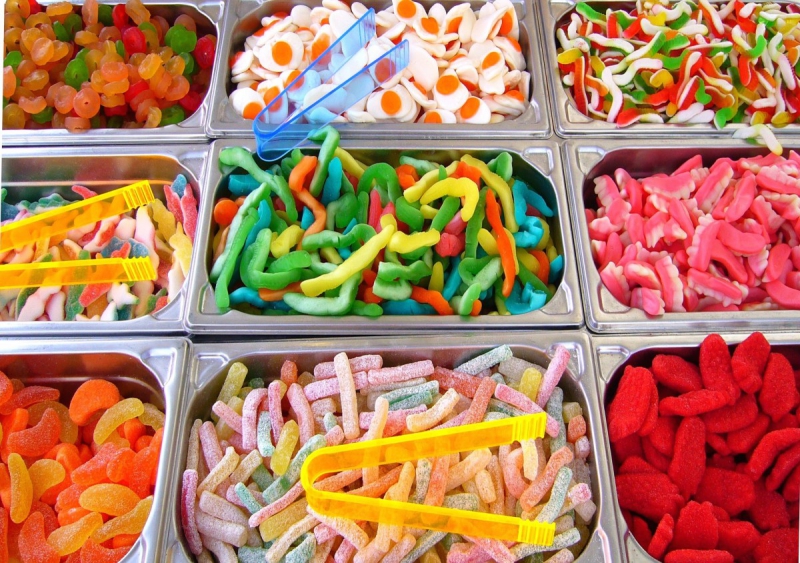 ecommerce-SAORGE-min_pick_and_mix_children's_sweets_candy_colorful_treat_confectionery-1020869